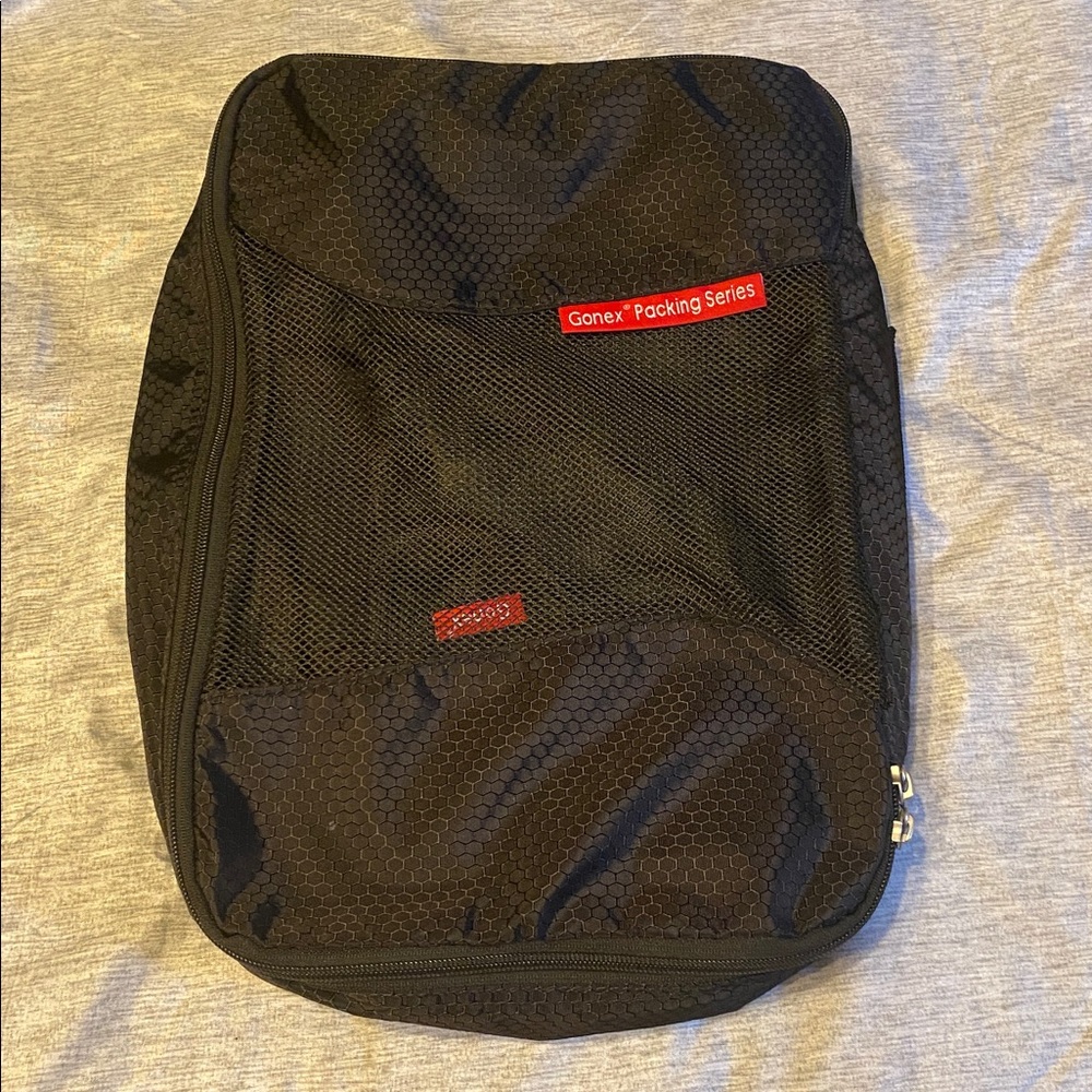 GONEX Packing Series Travel Set of 4 in Black Zip Closure NWOT